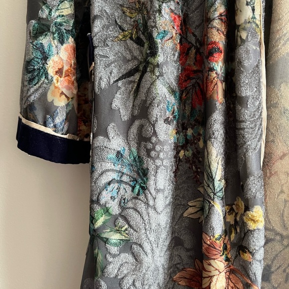 Zara Velvet Floral Kimono Robe Jacket Size M - Picture 7 of 11